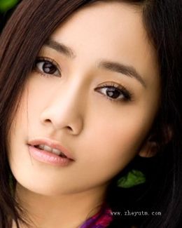 刘芸（露露杏仁露 ）